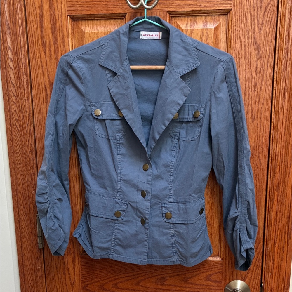Wearables Women's chalky blue cropped blazer- XS